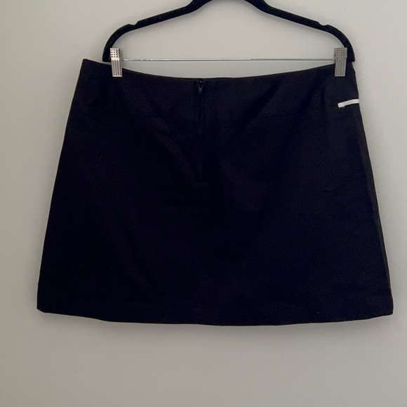 Mid Rise Bow Mini A-Line Skirt - Picture 5 of 13